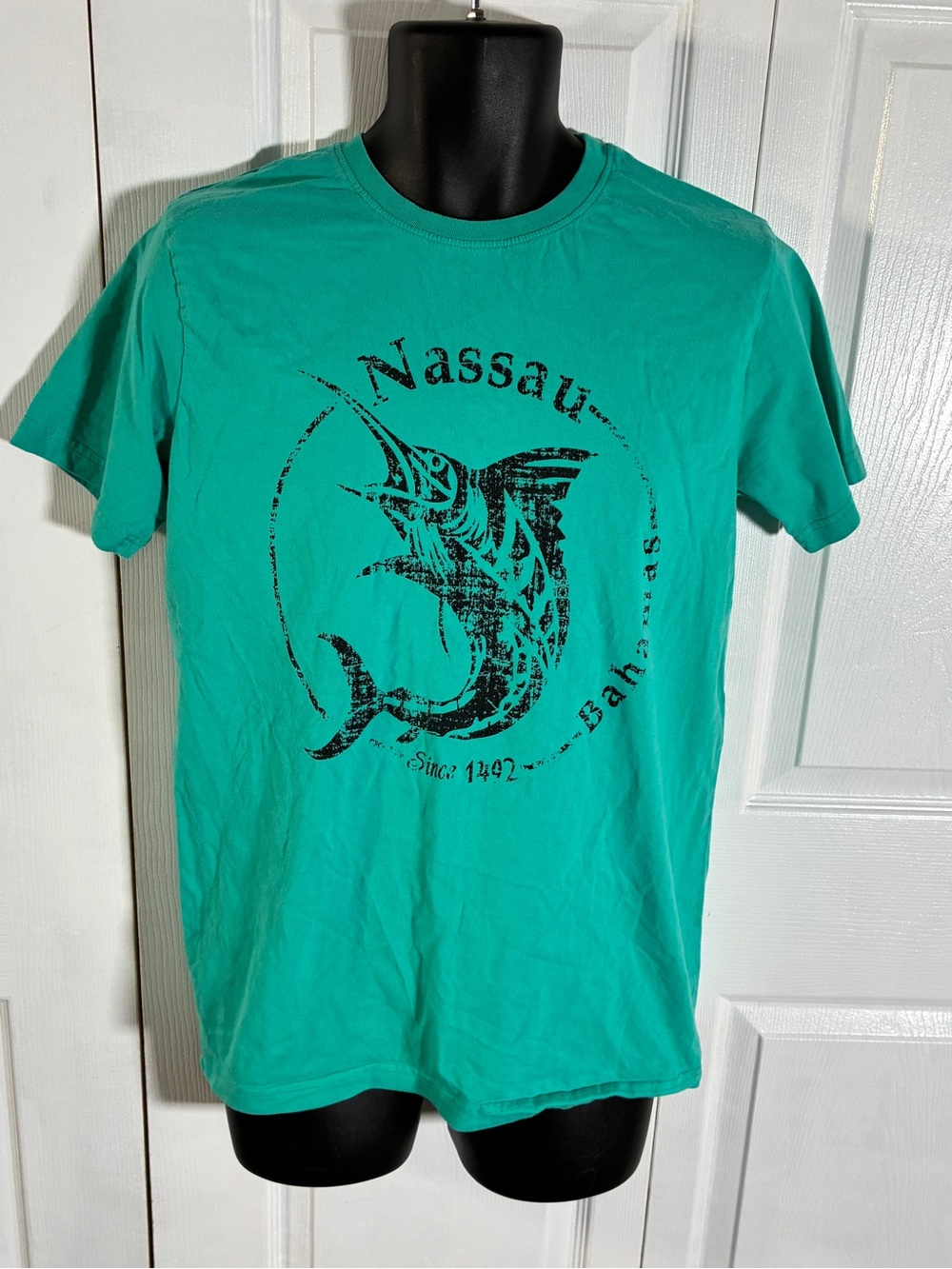 Nassau Bahamas Sailfish Graphic Tee | Teal | Size Medium